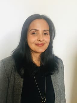 Azra Ahmed - Corporate Content Creator at SD Worx